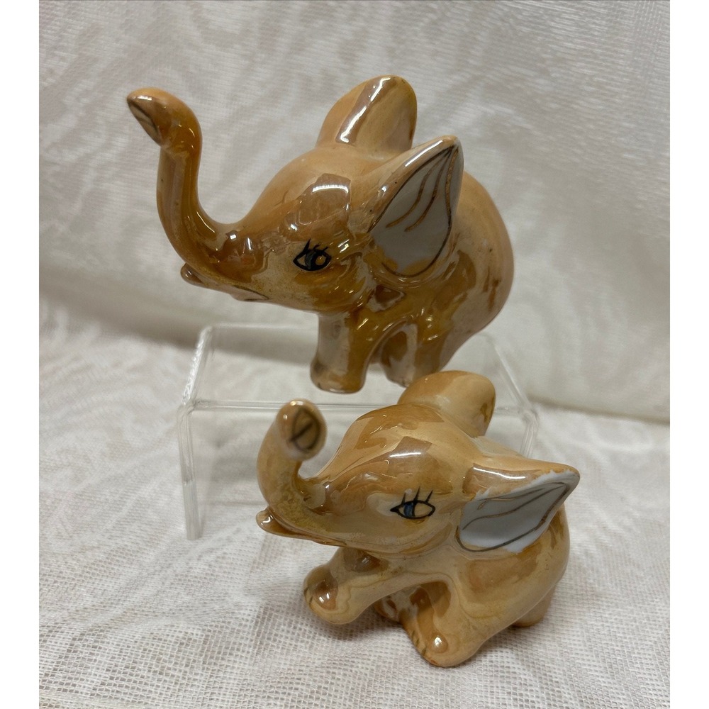 Pair Of Vintage Peach Lusterware Baby Elephant Figurines,‎ Two Poses 4" X 3"
